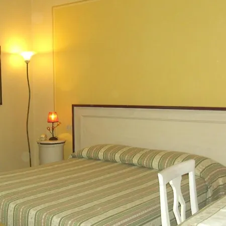 Alpino Hotel