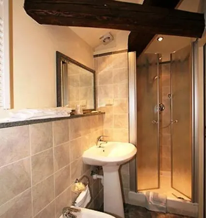 Alpino מלון ברגה