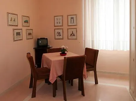 Alpino Hotel